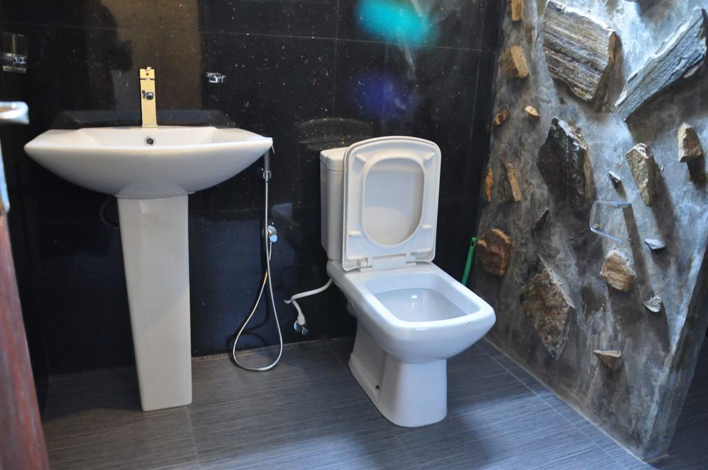 Asantha Guest House ウナワトゥナ 部屋 写真