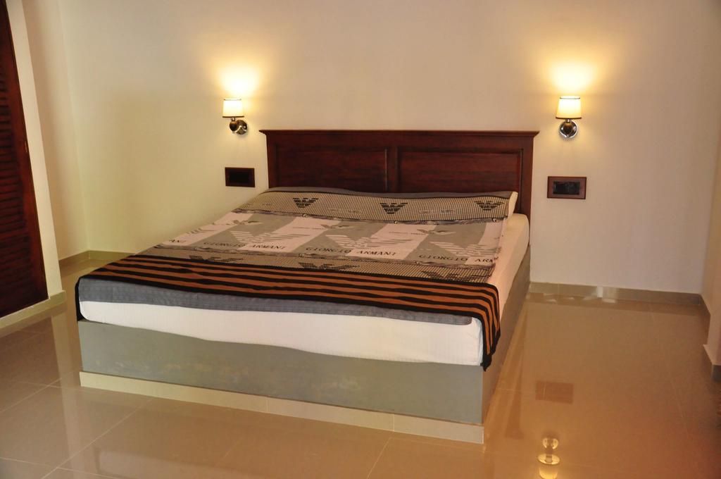 Asantha Guest House ウナワトゥナ 部屋 写真