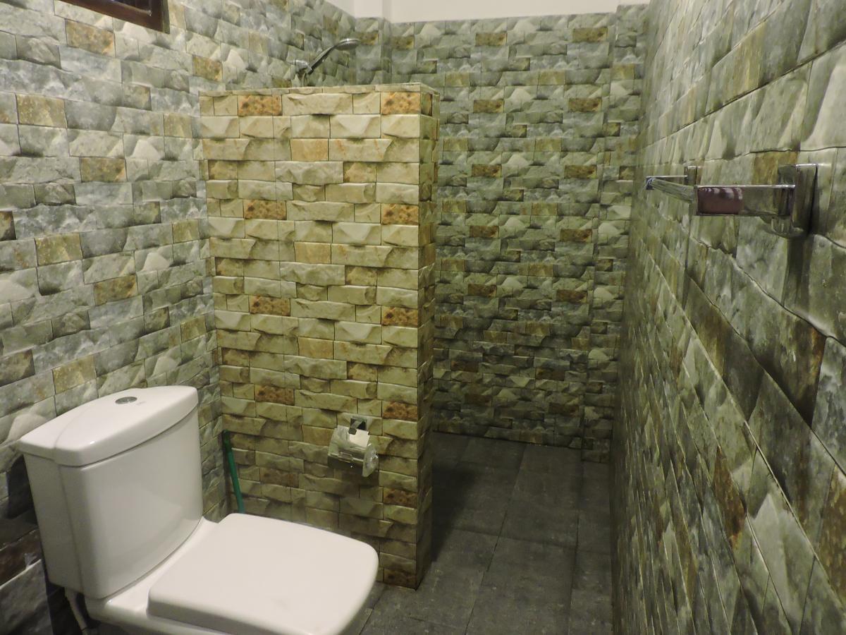 Asantha Guest House ウナワトゥナ エクステリア 写真